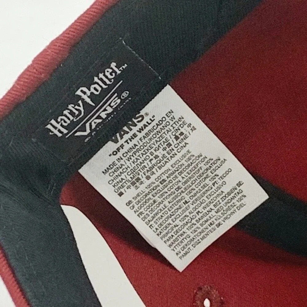 NWT Vans Gryffindor‎ Hat